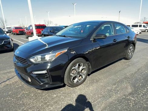 Used 2021 Kia Forte LXS image 4