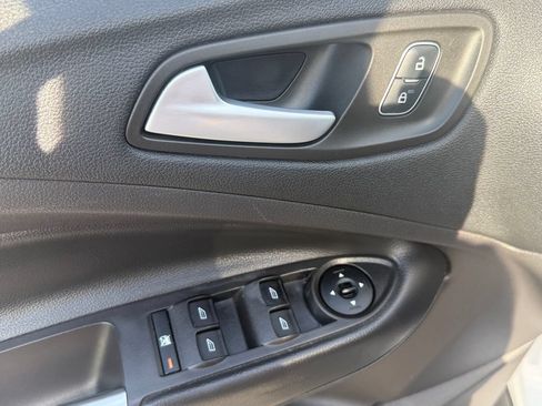 Used 2018 Ford Escape SEL w/ Ford Safe & Smart Package AWD/4WD image 18