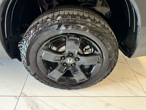 Used 2025 Honda Ridgeline Black Edition image 31