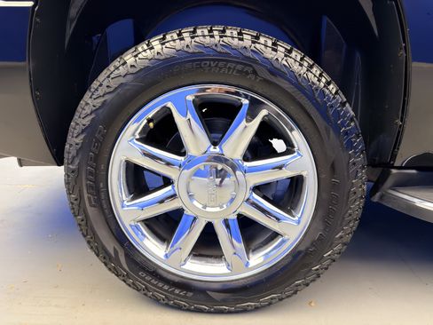 Used 2008 GMC Yukon Denali AWD/4WD image 9
