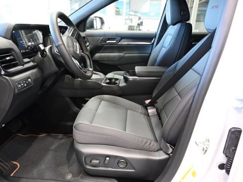 New 2026 GMC Terrain AT4 w/ Convenience Package III AWD/4WD image 9