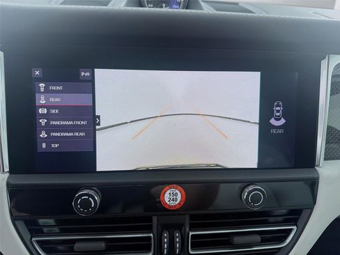 New 2025 Porsche Macan S image 10