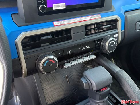 New 2026 Toyota Tacoma TRD Off-Road AWD/4WD image 21
