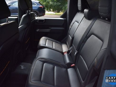 Used 2023 Ford Bronco Badlands image 22