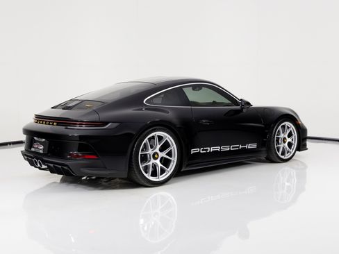 Used 2024 Porsche 911 GT3 RS image 3