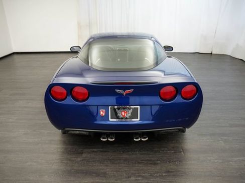 Used 2007 Chevrolet Corvette Coupe w/ Preferred Equipment Group RWD image 15
