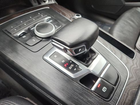 Used 2020 Audi Q5 2.0T Premium w/ Convenience Package image 20