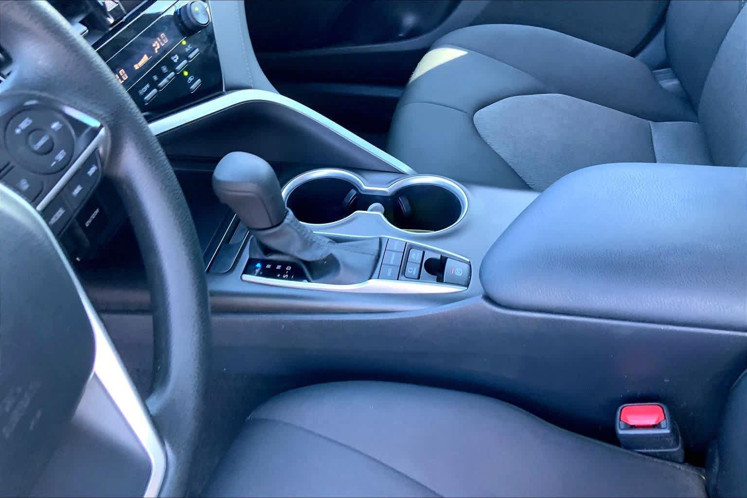 Used 2023 Toyota Camry LE FWD image 17