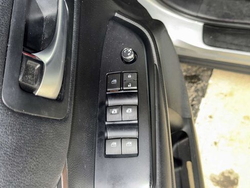 Used 2018 Toyota Highlander XLE w/ Protection Package #3 AWD/4WD image 24