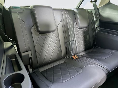 New 2026 Volkswagen Atlas SEL Premium R-Line image 28