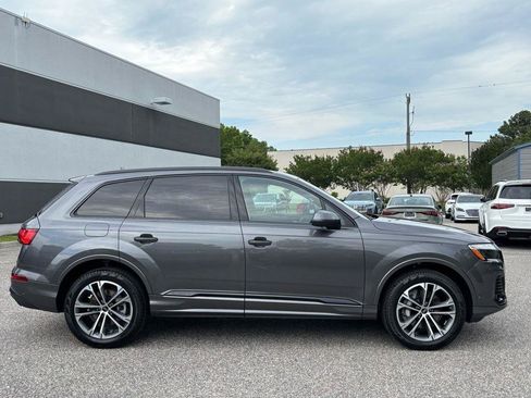 Used 2025 Audi Q7 2.0T Premium Plus w/ Premium Plus Package AWD/4WD image 4