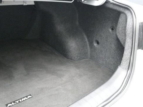 Used 2021 Nissan Altima 2.5 S FWD image 18