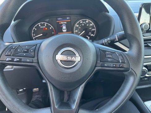 Used 2023 Nissan Altima 2.5 S FWD image 27