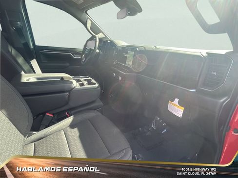 New 2026 GMC Sierra 1500 SLE image 32