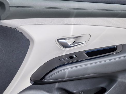New 2026 Hyundai Tucson Limited AWD/4WD image 15