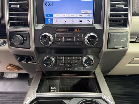 Used 2019 Ford F250 Limited w/ FX4 Off-Road Package image 19