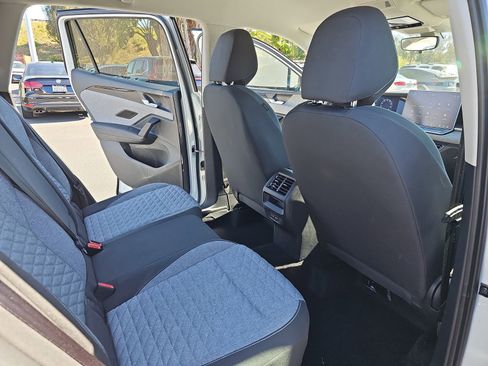 Used 2025 Volkswagen Tiguan S image 14