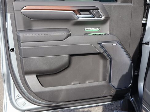 New 2026 GMC Sierra 1500 Denali image 12