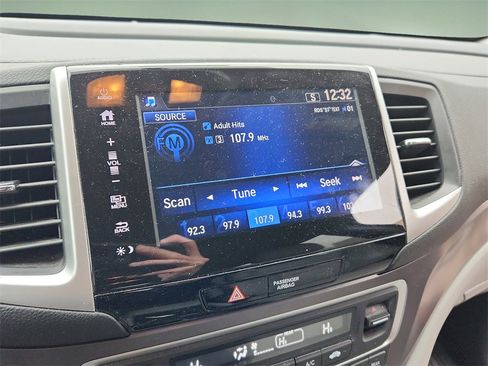 Used 2017 Honda Pilot EX-L image 28
