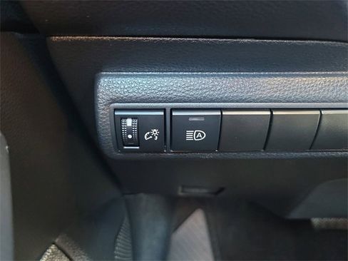 Used 2023 Toyota Corolla LE image 22
