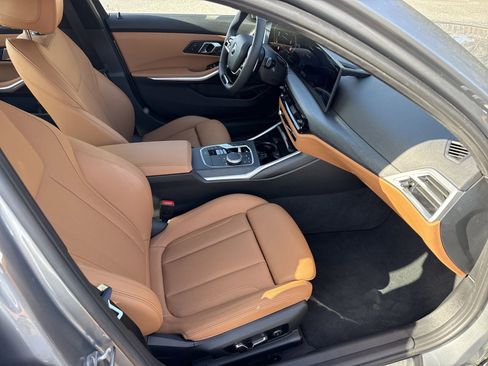 Used 2025 BMW 330i xDrive Sedan image 37