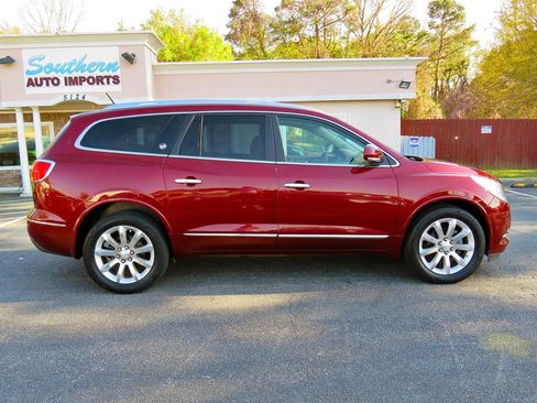 Used 2017 Buick Enclave Premium w/ Experience Buick Package image 6