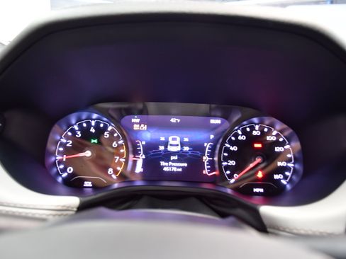 Used 2025 Jeep Compass Limited image 18