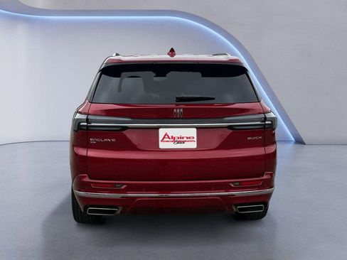 Used 2025 Buick Enclave Avenir w/ Trailering Package, 5000 lbs. AWD/4WD image 4