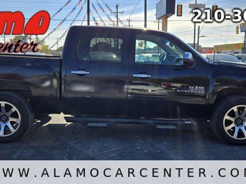 Used 2011 Chevrolet Silverado 1500 LT w/ Texas Edition image 6