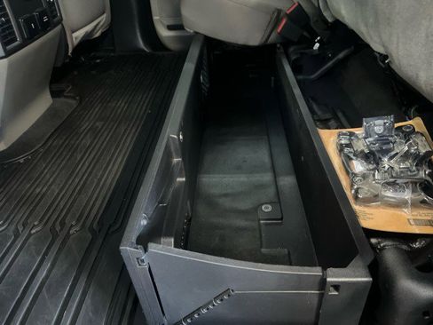 Used 2022 Ford F350 XLT w/ XLT Premium Package image 12