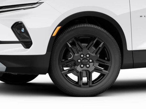 New 2025 Chevrolet Blazer LT w/ Sound & Technology Package image 31