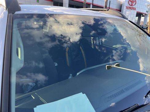 Used 2020 Toyota Tacoma SR5 w/ Technology Package image 11