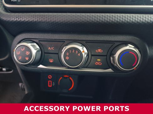 Used 2024 Nissan Kicks S image 19