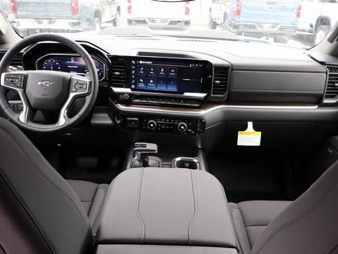 New 2026 Chevrolet Silverado 1500 LT Trail Boss w/ Convenience Package II image 17