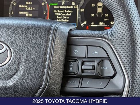 Used 2025 Toyota Tacoma Limited AWD/4WD image 20