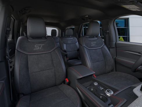 New 2025 Ford Explorer ST image 10