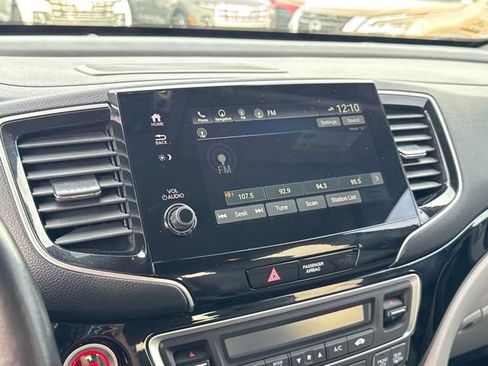 Used 2020 Honda Pilot Elite image 19