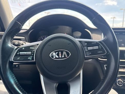 Used 2019 Kia Optima S image 9