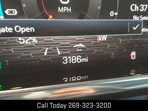 New 2025 GMC Sierra EV Denali image 7