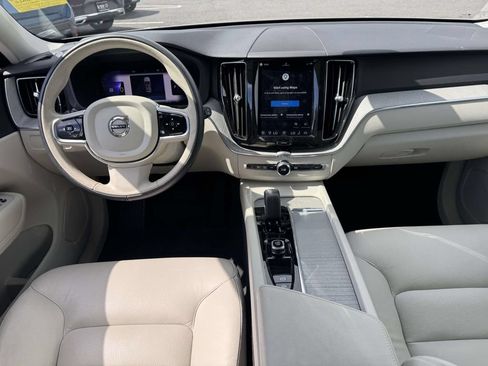 Certified 2025 Volvo XC60 B5 Plus w/ Protection Package Premier AWD/4WD image 11