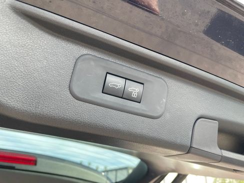 Used 2025 Toyota Grand Highlander FWD image 23