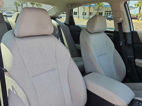 Used 2023 Honda Accord EX image 25