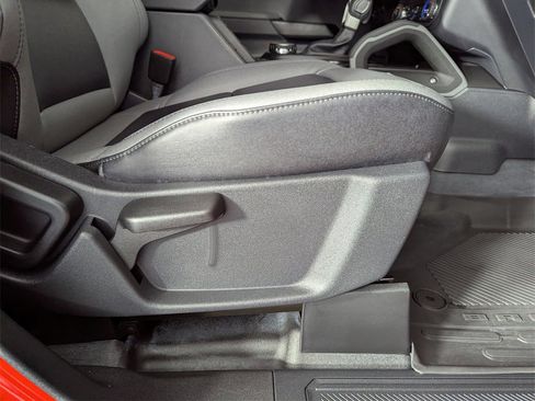 Used 2023 Ford Bronco Big Bend w/ Sasquatch Package image 35