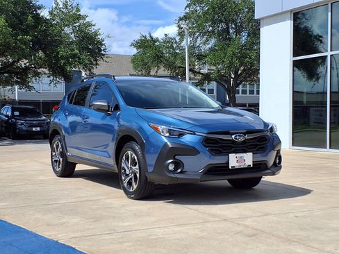 Certified 2024 Subaru Crosstrek 2.0i Premium AWD/4WD image 2