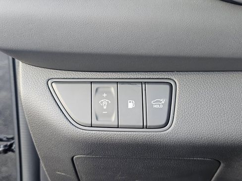 Certified 2025 Genesis G70 3.3T Advanced w/ Sport Prestige Package image 34