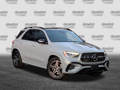 Certified 2025 Mercedes-Benz GLE 450 4MATIC image 2