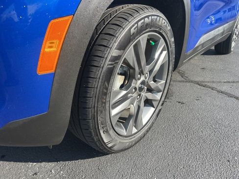 Used 2023 Kia Seltos S image 12