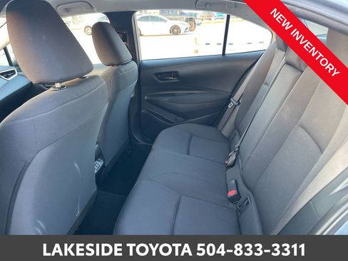 Used 2023 Toyota Corolla LE image 9