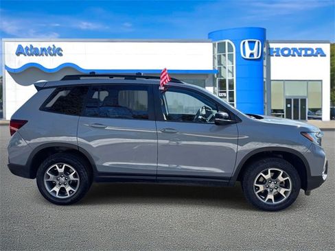 Certified 2023 Honda Passport TrailSport image 4