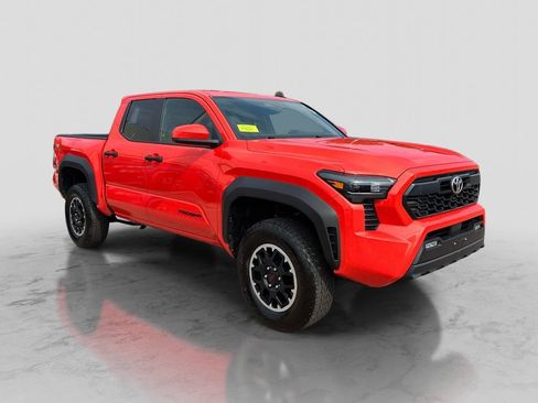 Used 2024 Toyota Tacoma TRD Off-Road AWD/4WD image 3